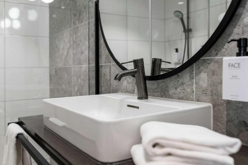 Scandic Hub 4* Helsínquia